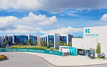 جامعة أزمير باكيرشاي campus