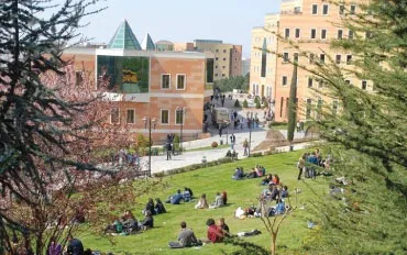 Yeditepe Üniversitesi campus